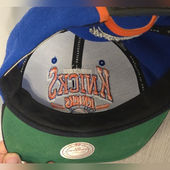 New York Knicks Mitchell and Ness NBA Basketball Snapback Hat Cap Nostalgia Retr - Picture 8 of 10